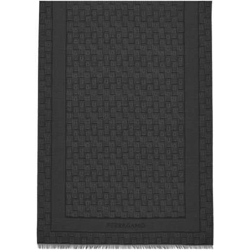Ferragamo stola gancini con monogramma jacquard - nero