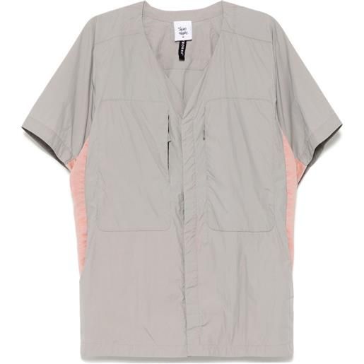 Stain Shade giacca a vento con scollo a v - grigio