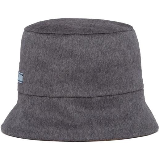 Prada cappello bucket con applicazione - grigio