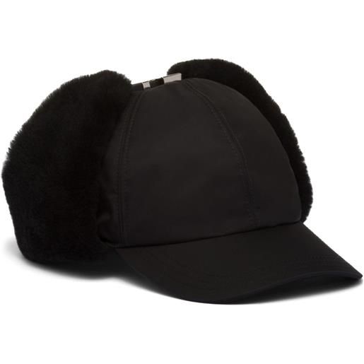 Prada cappello foderato in shearling - nero