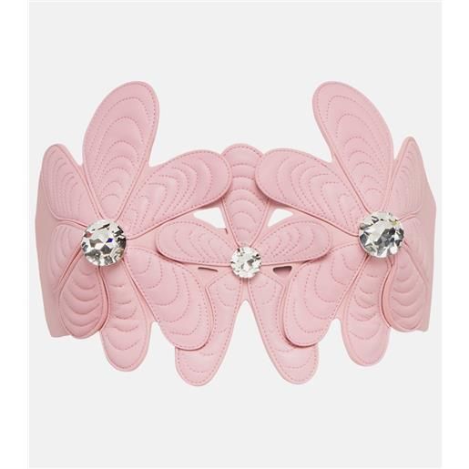 Area top mussel flower in pelle con cristalli