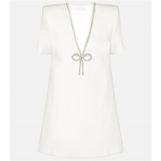 Area abito corto con decorazioni