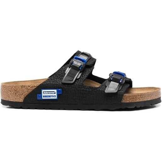 Birkenstock sandali a punta aperta - nero