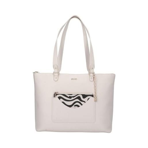 Liu jo ampia borsa shopping, versatile e pratica con chiusura zip. Presenta tasche interne di cui una con zip, pochettina rimovibile zebrata con catena color oro sul fronte, portachiavi amovibili, ma