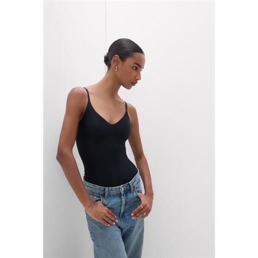CANOTTIERA DONNA POMPEA in microfibra con spalla sottile senza cuciture art SSS EUR 16,89 - IT CANOTTIERA DONNA POMPEA in microfibra con spalla sottile senza cuciture art SSS EUR 16,89 - IT