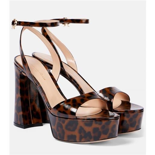 Gianvito Rossi sandali nancy con plateau e stampa leopardata