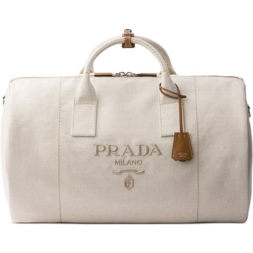 Prada borsone con logo goffrato - toni neutri