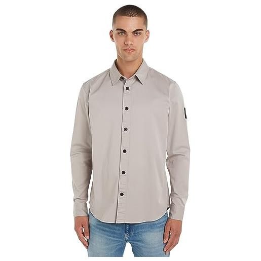 Calvin Klein jeans monologo badge relaxed shirt j30j323255, uomo, grigio (porpoise), m