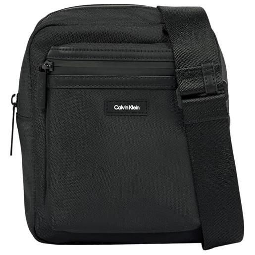 Calvin Klein borsa a tracolla uomo essential reporter piccola, nero (ck black), taglia unica