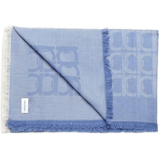 Ferragamo sciarpa con frange e motivo gancini - blu