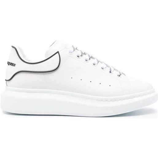 Alexander McQueen sneakers oversize con lacci - bianco