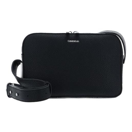 Calvin Klein borsa a tracolla donna ck must plus camera bag piccola, nero (ck black), taglia unica