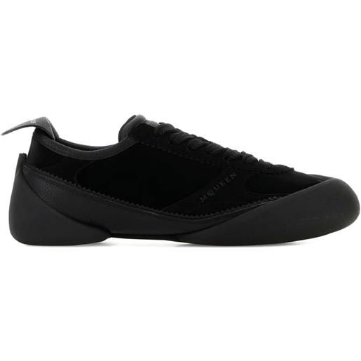 Alexander McQueen sneakers in pelle scamosciata - nero