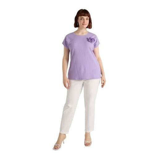 FIORELLA RUBINO: blusa in creponne con fiore curvy size viola stagione primavera estate 2025. 