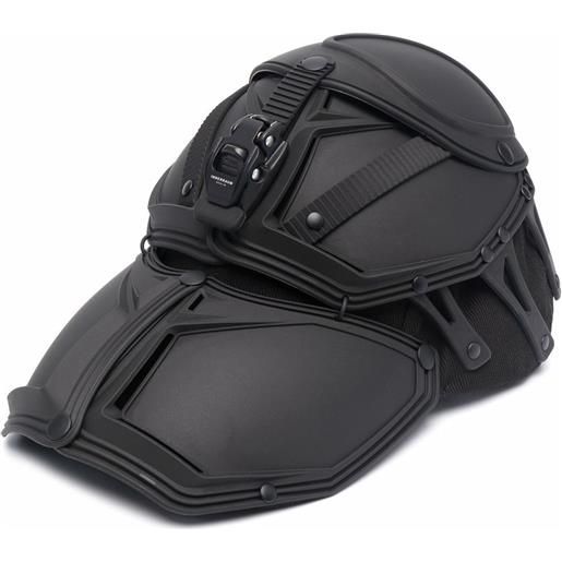 Innerraum cappello con fibbia - nero