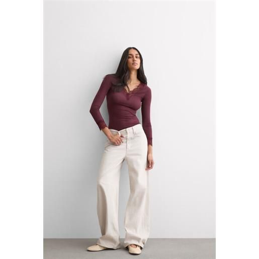 Intimissimi maglia scollo a v ultralight con cashmere e pizzo bordeaux