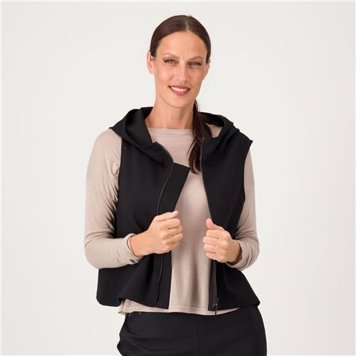 Lucrezia sciortino gilet in punto milano con cappuccio e zip