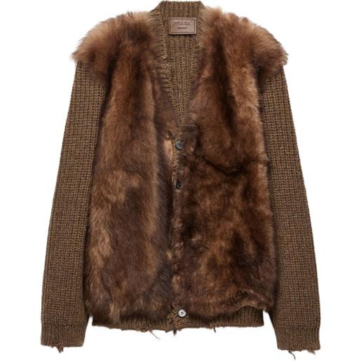 Prada cardigan con bordo in shearling - marrone