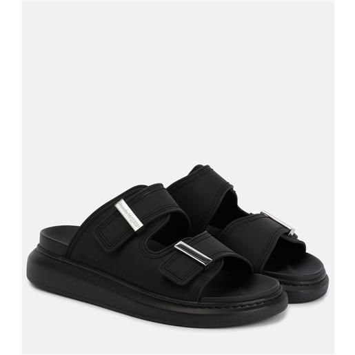 McQueen sandali in gomma