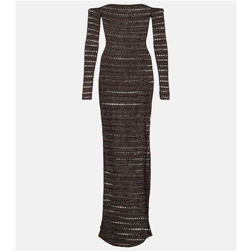 Aya Muse abito lungo montro in maglia semitrasparente
