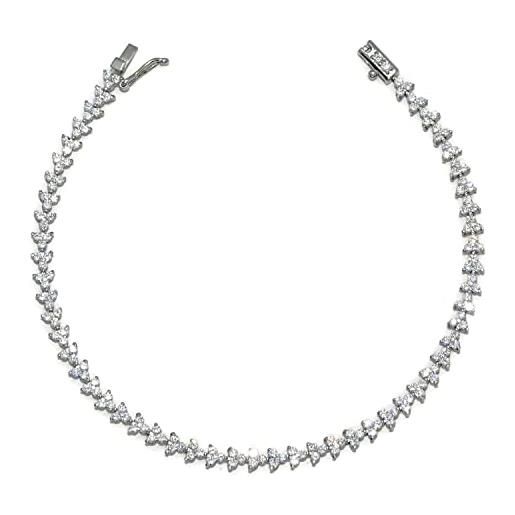 Never say never bellissimo bracciale in oro bianco 18k con 158 zirconi bianchi. 18,50 cm di lunghezza con chiusura a scatola. Un gioiello come quello di tutta la vita. , 100% oro 18k, zirconia cubica