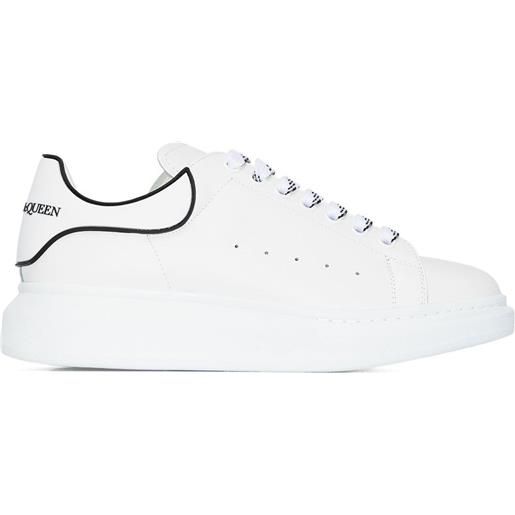Alexander McQueen sneakers oversize con logo - bianco