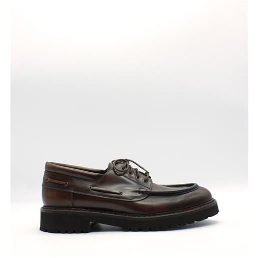 Calce stringata marrone