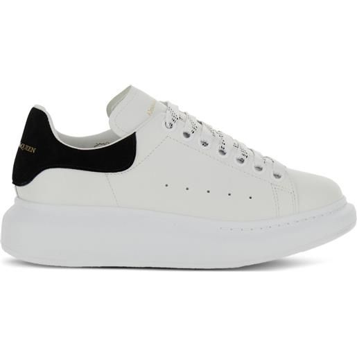 Alexander McQueen sneakers oversize con punta tonda - bianco