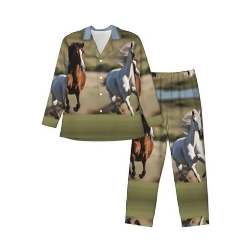 Allegro giovane donna e il suo cavallo al galoppo Foto stock