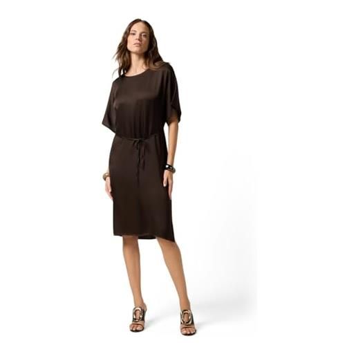 Oltre: vestito in raso con cintura marrone. Xl stagione autunno inverno 2025