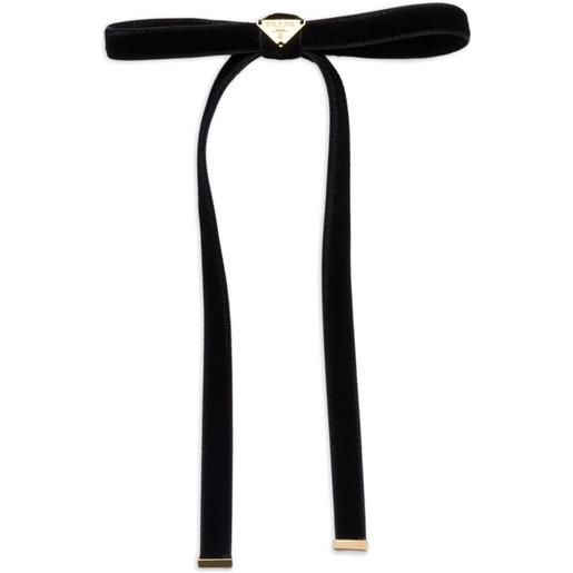 Prada fermaglio con logo - nero