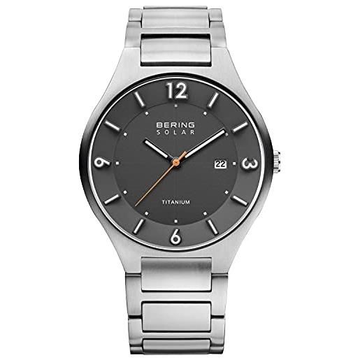 BERING solar 14440-777 orologio da polso da uomo, cassa in titanio grigia da 40 mm e quadrante grigio, cinturino in titanio con elementi in titanio, 5 atm