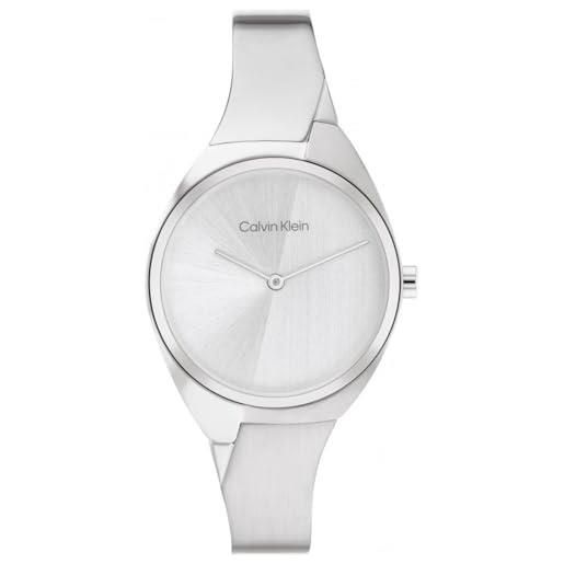 Calvin Klein orologio analogico al quarzo da donna collezione charming con cinturino in acciaio inossidabile argentato - 25200234