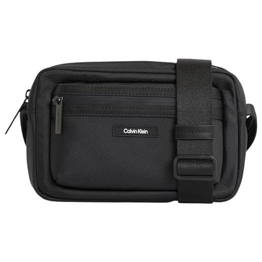 Calvin Klein uomo borsa a tracolla essential camera bag con zip, nero (ck black), taglia unica