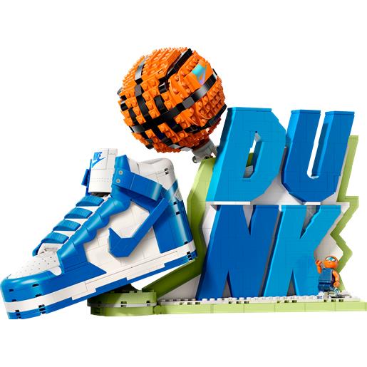 Nike kit per costruire le tue sneakers set Nike dunk x lego® con minifigura esclusiva - blu