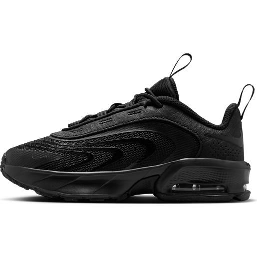 Abito Nero Con Scarpe Da Ginnastica Bianche | Hockerty - Foto 6