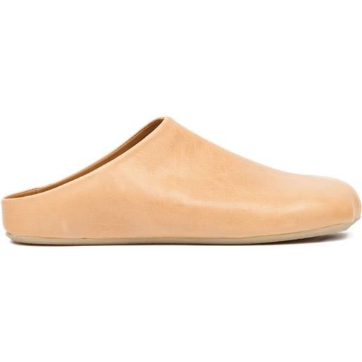 MM6 Maison Margiela slippers in pelle - toni neutri