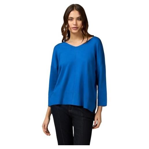 Oltre: maglia con scollo a v davanti e dietro bluette. 01 stagione primavera estate 2024. 