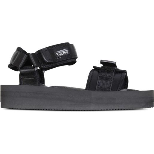 Suicoke sandali con fasce e suola rialzata - nero