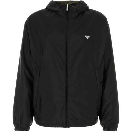 Prada giacca con cappuccio e placca logo - nero