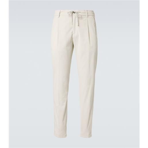 Eleventy pantaloni tapered in velluto a coste