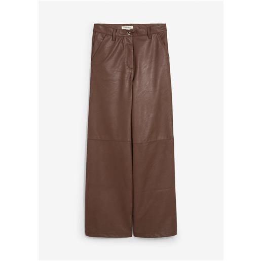 bonprix pantaloni in similpelle-marrone